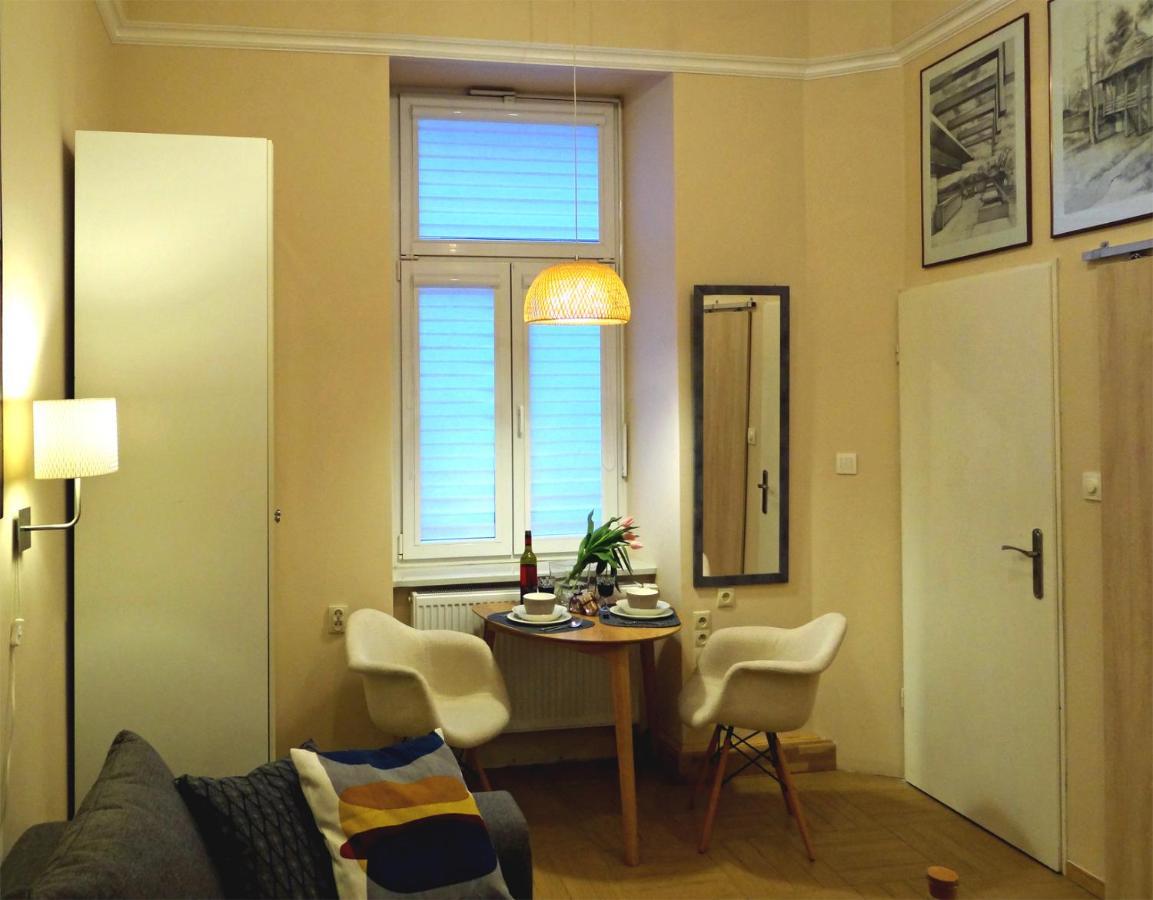 Art Apartments W Centrum Krakowa Esterno foto
