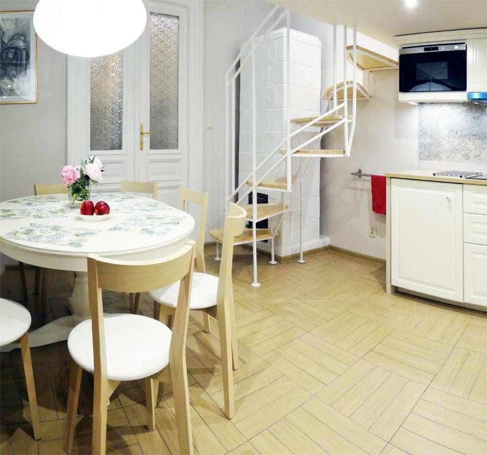 Art Apartments W Centrum Krakowa Esterno foto